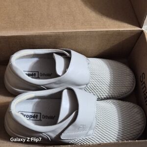 Propet Ortholite Light Gray Slip-On Sneakers